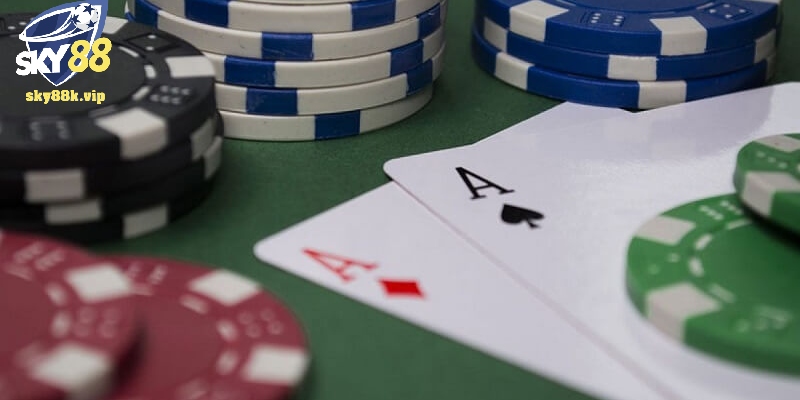 Phân biệt hai bộ bài này khi chơi Blackjack